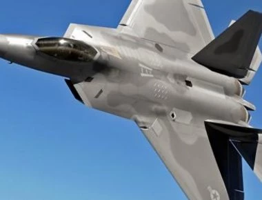 Ποιο είναι το μοναδικό χαρακτηριστικό του F-22 Raptor που το Κογκρέσο απαγορεύει την εξαγωγή του (βίντεο)